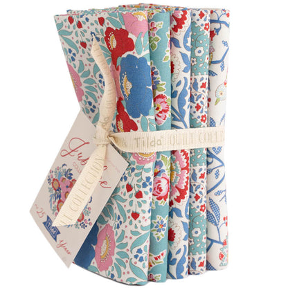 Tilda Stoffpaket "Jubilee" in Teal - 5 verschiedene Designs - 100%Baumwolle